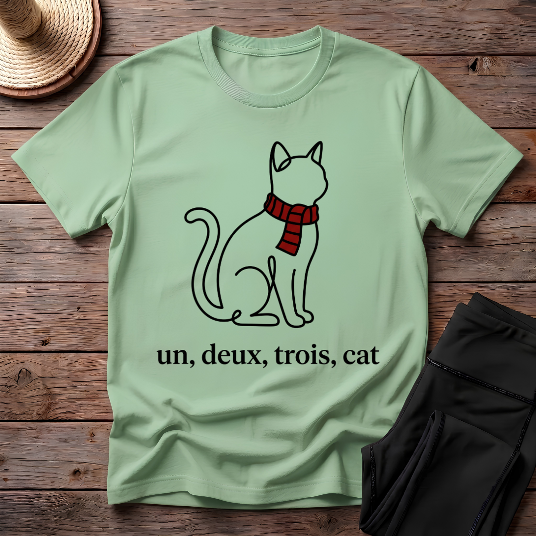Un, Deux, Trois, Cat T-Shirt